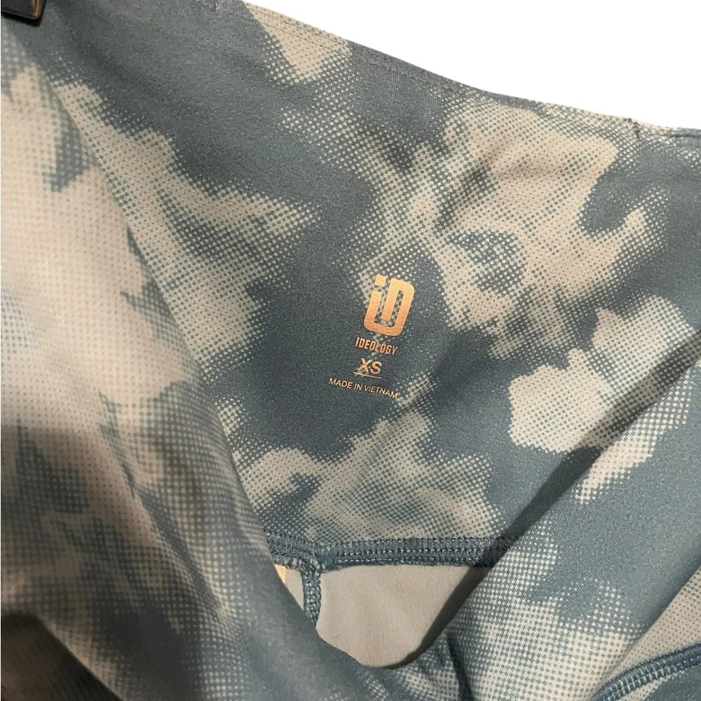 Ideology Blue+White Capri Leggings - Picture 3 of 3